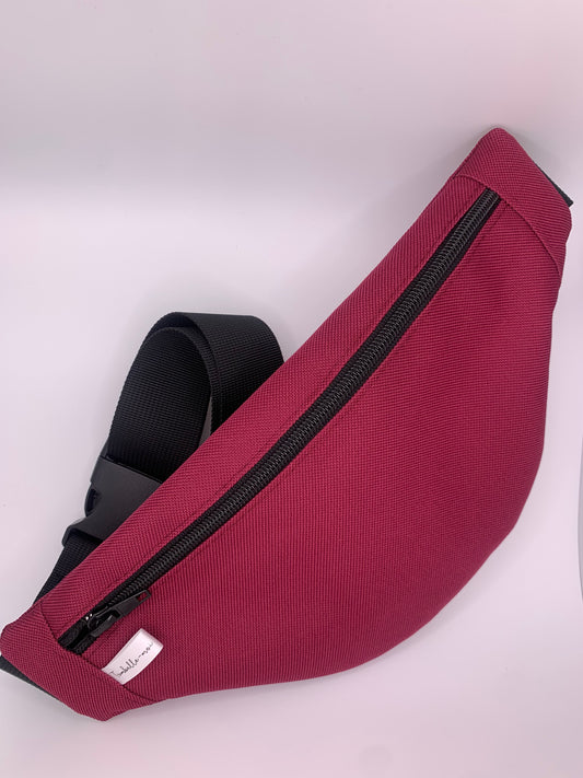 Sac banane rouge cerise adapté aux électrostimulateurs