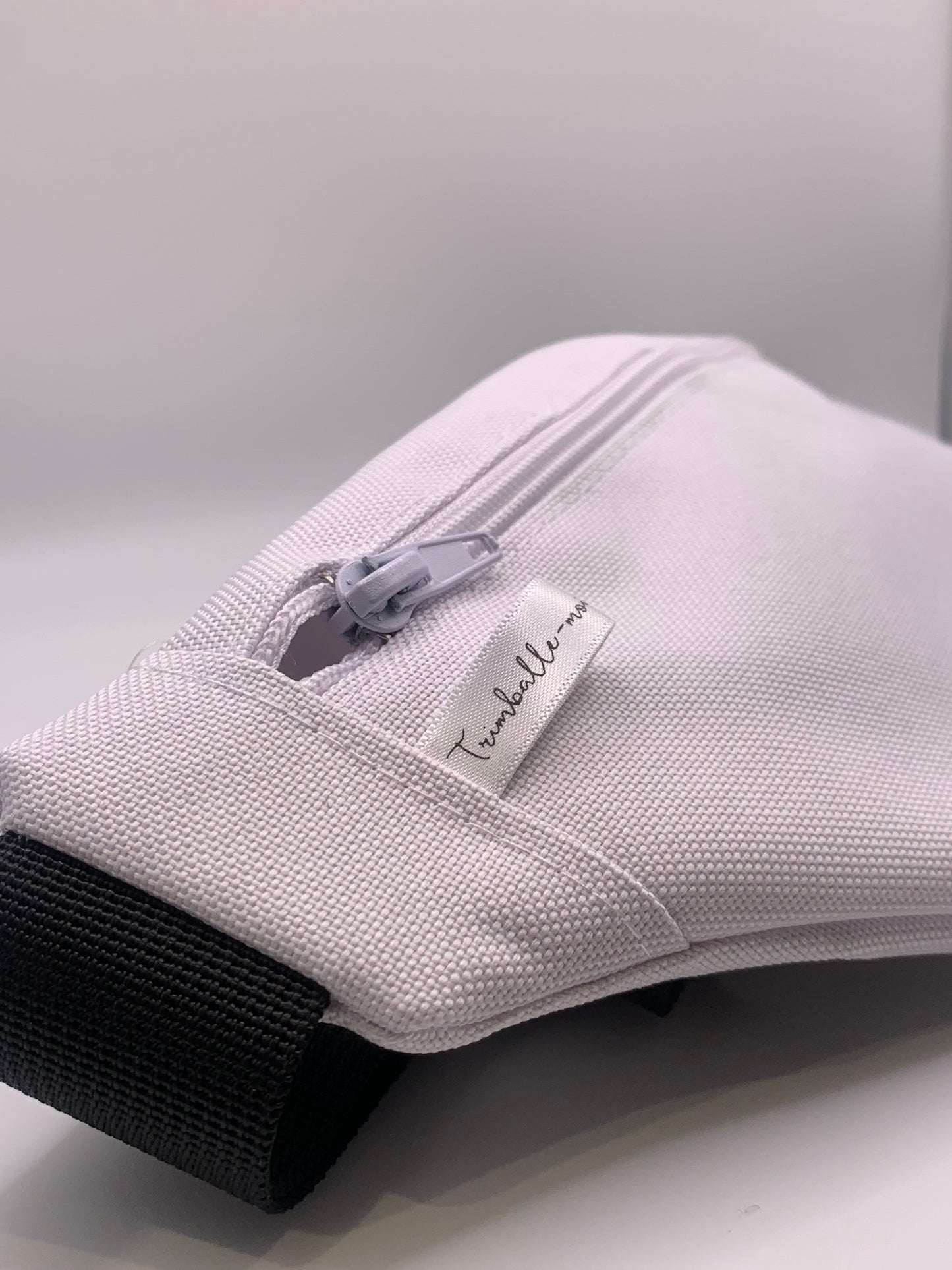 Sac banane blanc adapté aux électrostimulateurs